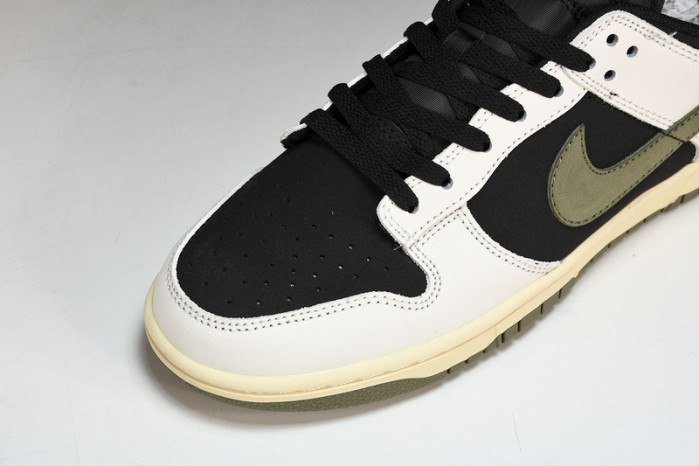 Nk Dunk Low SB 630358-106