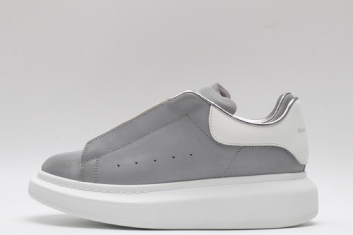 Alexander McQueen sneaker