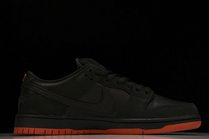 Nike SB Dunk Low Black Pigeon - 883232-008