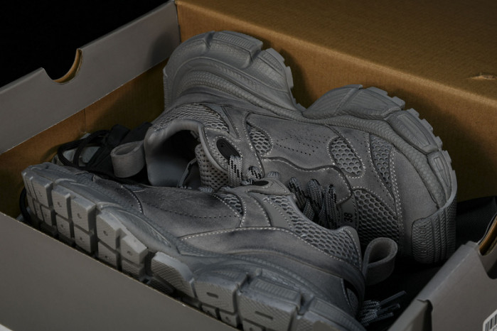 BLEN Track W3XLH 0210