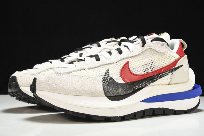 Nike Vaporwaffle Sacai Sail CV1363-100