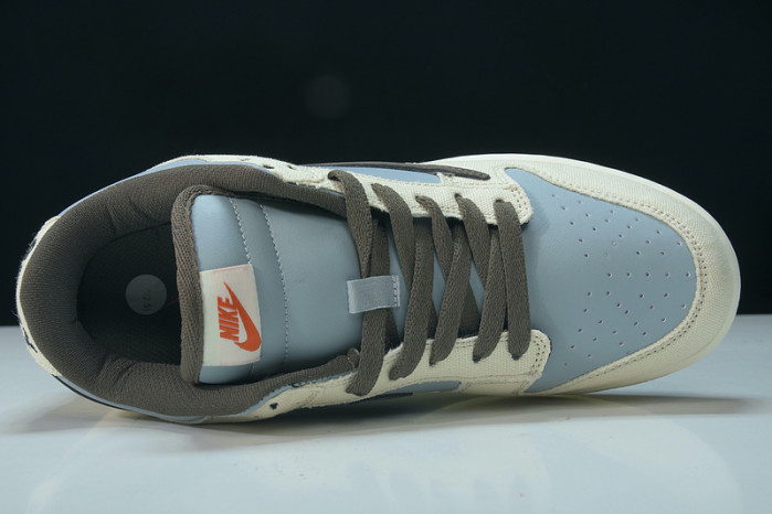 Travis Scott x PlayStation x Nike Dunk Low PS5