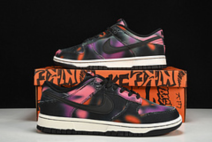 Nike Dunk Low Graffiti Pink - DM0108-002