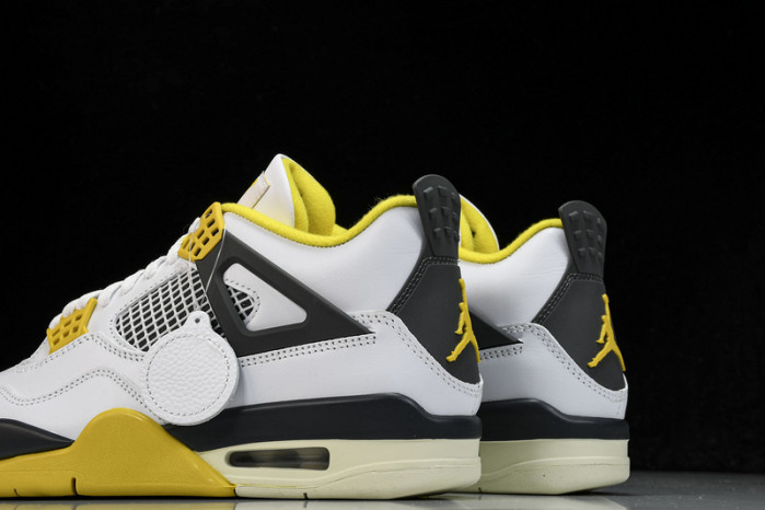 AIR JORDAN 4 RETRO "VIVID SULFUR" AQ9129-101
