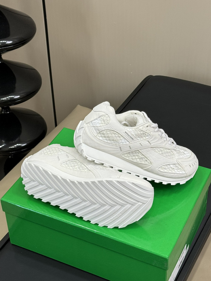 BOTTEGA VENETA SNEAKER
