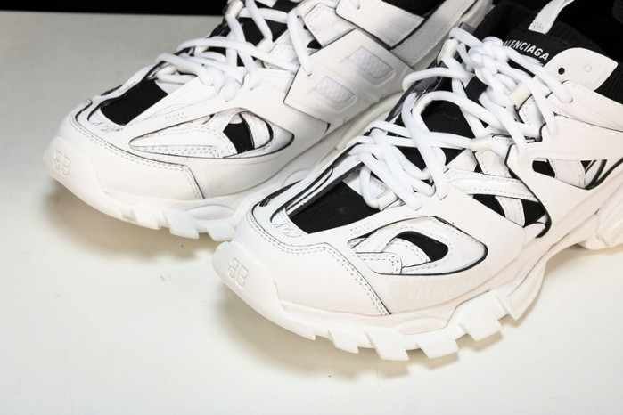 BLEN Track W3SKC-9010