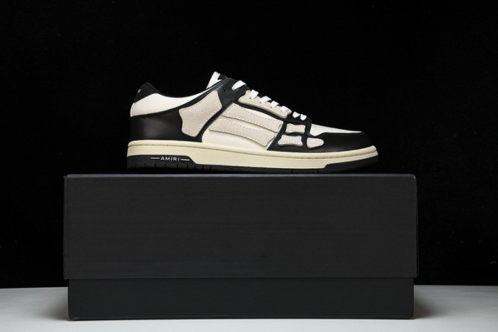 AM1R1 SNEAKERS