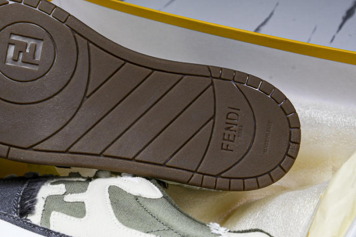 FEND1 SNEAKERS PANKICK