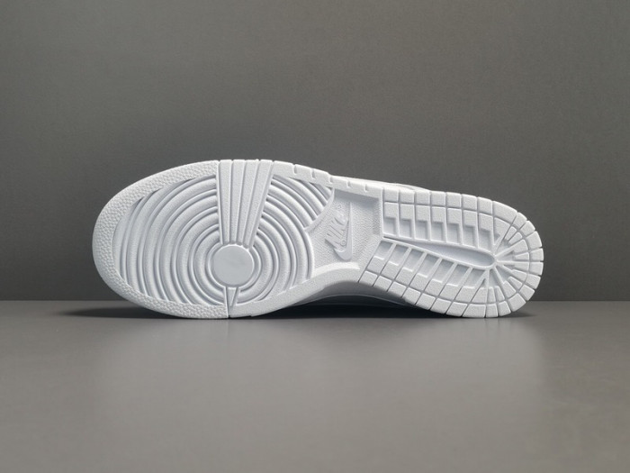 Nike Dunk Low Triple White (2021) - DD1503-109