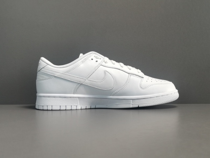 Nike Dunk Low Triple White (2021) - DD1503-109