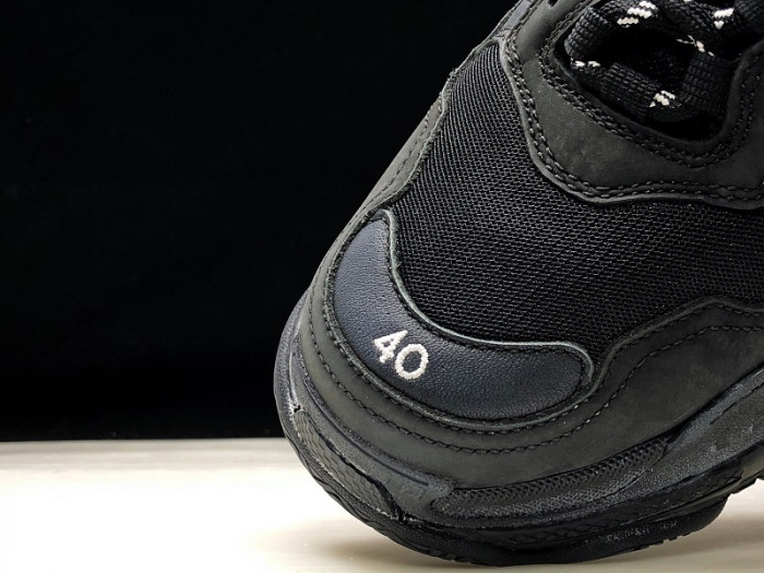 BLEN Triple S Triple Black (2018 Reissue) 51278 W0901 1000