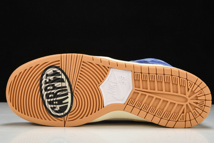 Nike SB Dunk High Carpet Company - CV1677-100