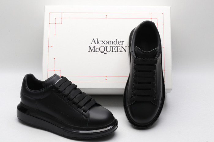 Alexander McQueen sneaker