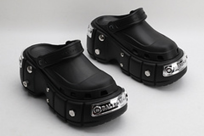 BLEN DESIGNER SLIPPERS