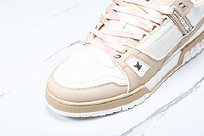 L&V SNEAKERS