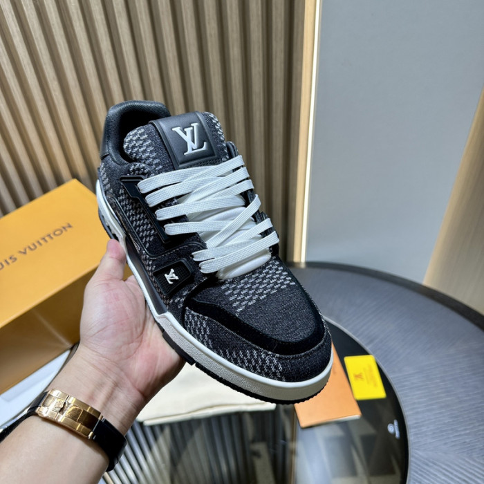 L&V SNEAKERS