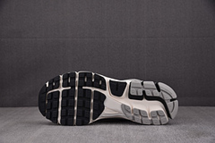 NK Air Zoom Vomero 5 Photon Dust Black HQ1182-001