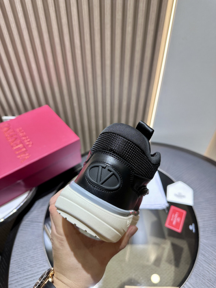 VALEN DESIGNER SNEAKERS