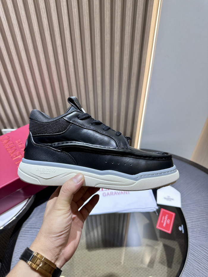 VALEN DESIGNER SNEAKERS