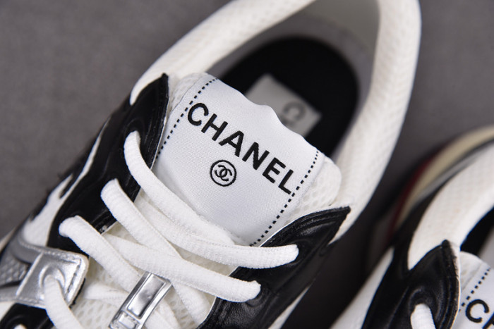 CHANEEL sneaker