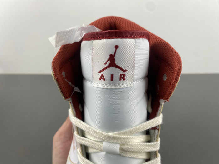 Nike Air Jordan 1 Mid FJ3458-160