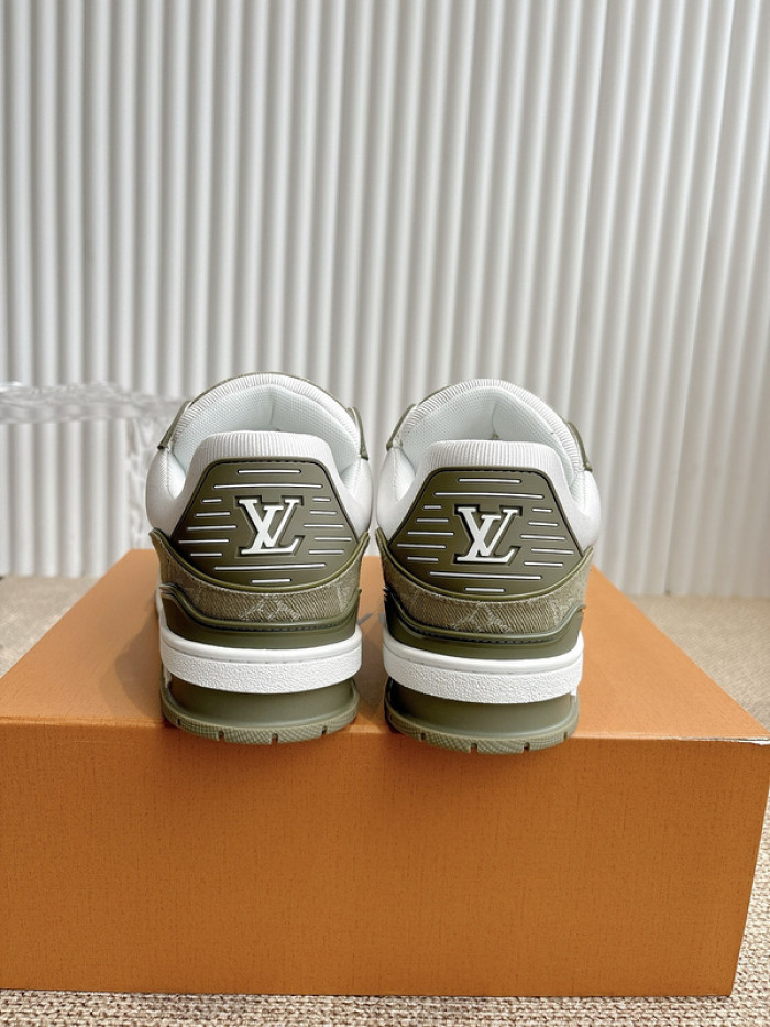 L&V SNEAKERS