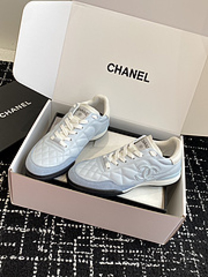 CHANEEL sneaker