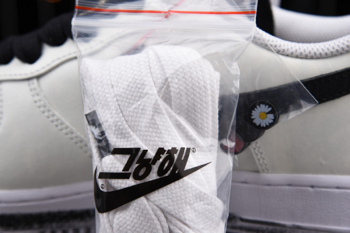 G-Dragon x PEACEMINUSONE x Nike Air Force 1 Low “Para-noise” DD3223-100