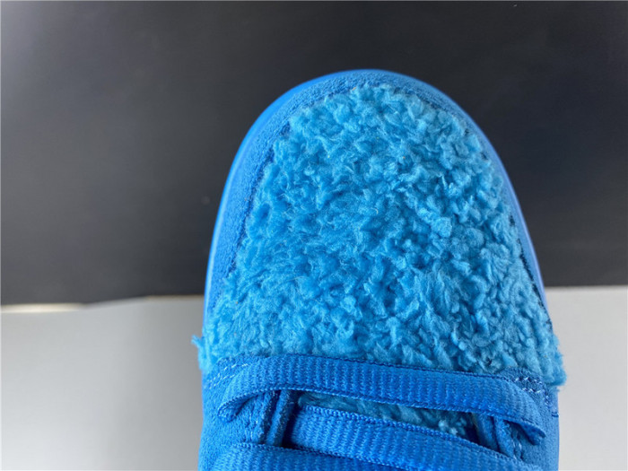 Grateful Dead x Nike SB Dunk Low “Blue Bear” CJ5378-400