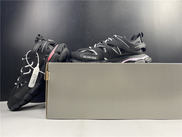 BLEN Track balck LED 542023W1GB190022