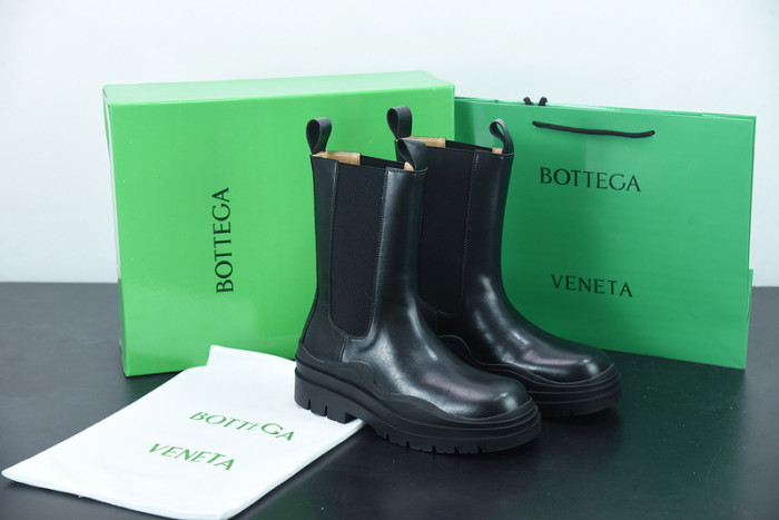 BOTTEGA VENETA SNEAKER