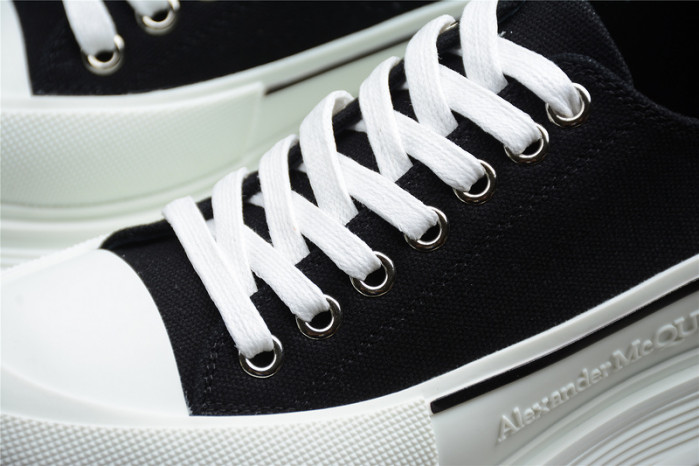 Alexander McQueen sole sneakers