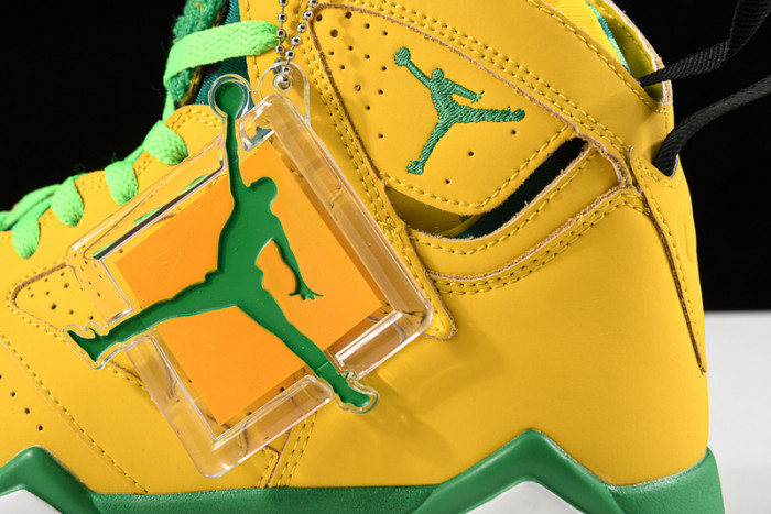 Air Jordan 7 Retro "Oregon Ducks PE" AT3375-300