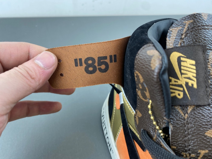 OFF-WHITE x Air Jordan 1 LV