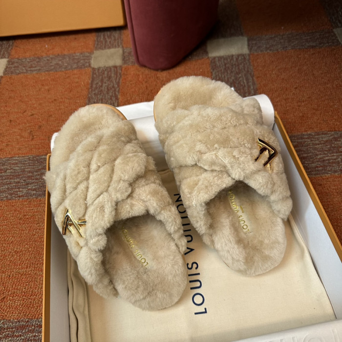 L&V SLIPPERS