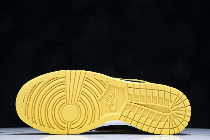 Nike Dunk High “Wu-Tang Clan” HJ4320-001