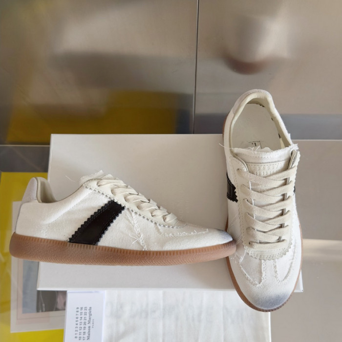 ma*s*n Ma*i*laa shoes