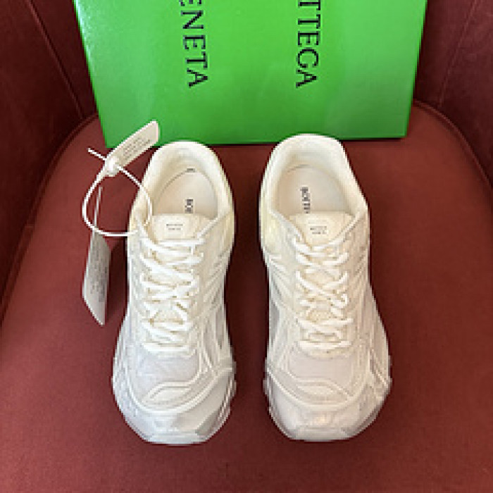 BOTTEGA VENETA SNEAKER