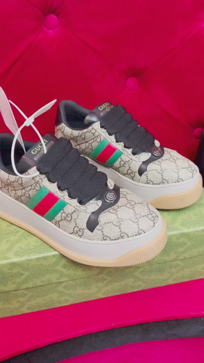 G*u*i sneaker