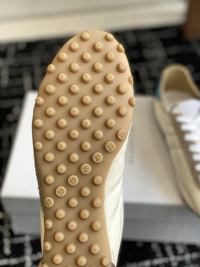 ma*s*n Ma*i*laa shoes