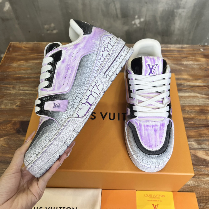 L&V SNEAKERS