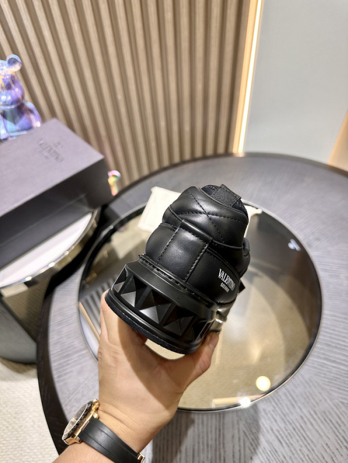 VALEN DESIGNER SNEAKERS