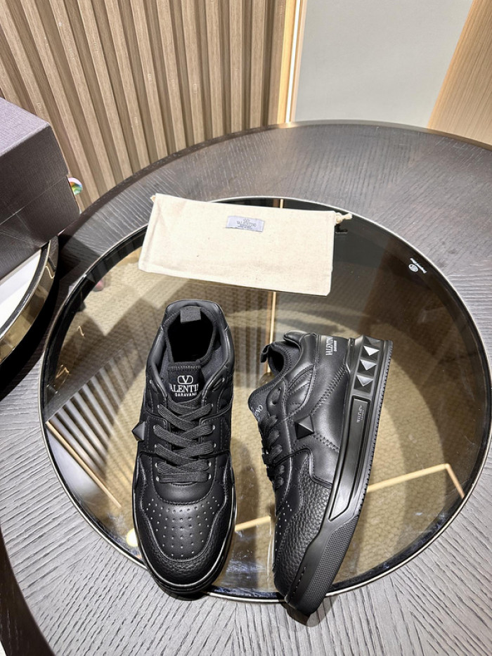 VALEN DESIGNER SNEAKERS