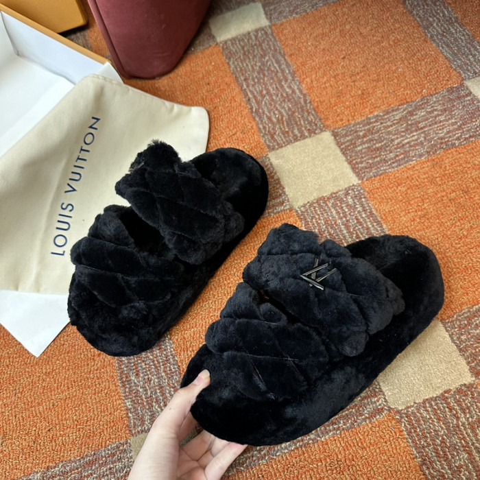 L&V SLIPPERS