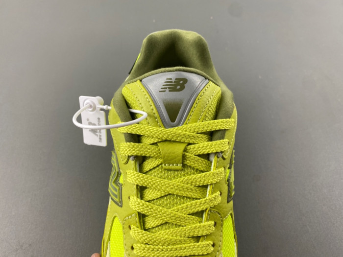 New Balance M2010GRY