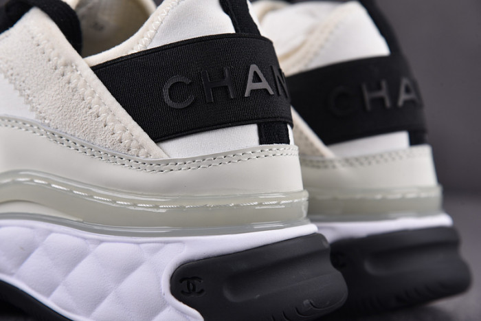 CHANEEL sneaker