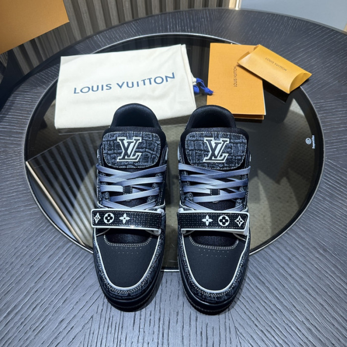 L&V SNEAKERS