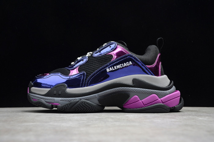 Balenciaga 524039 W2FW1 1976