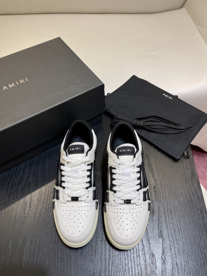 AM1R1 SNEAKERS