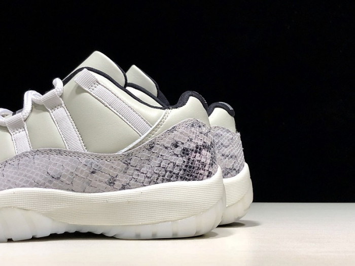 Jordan 11 Retro Low Snake Light Bone-CD6846-002